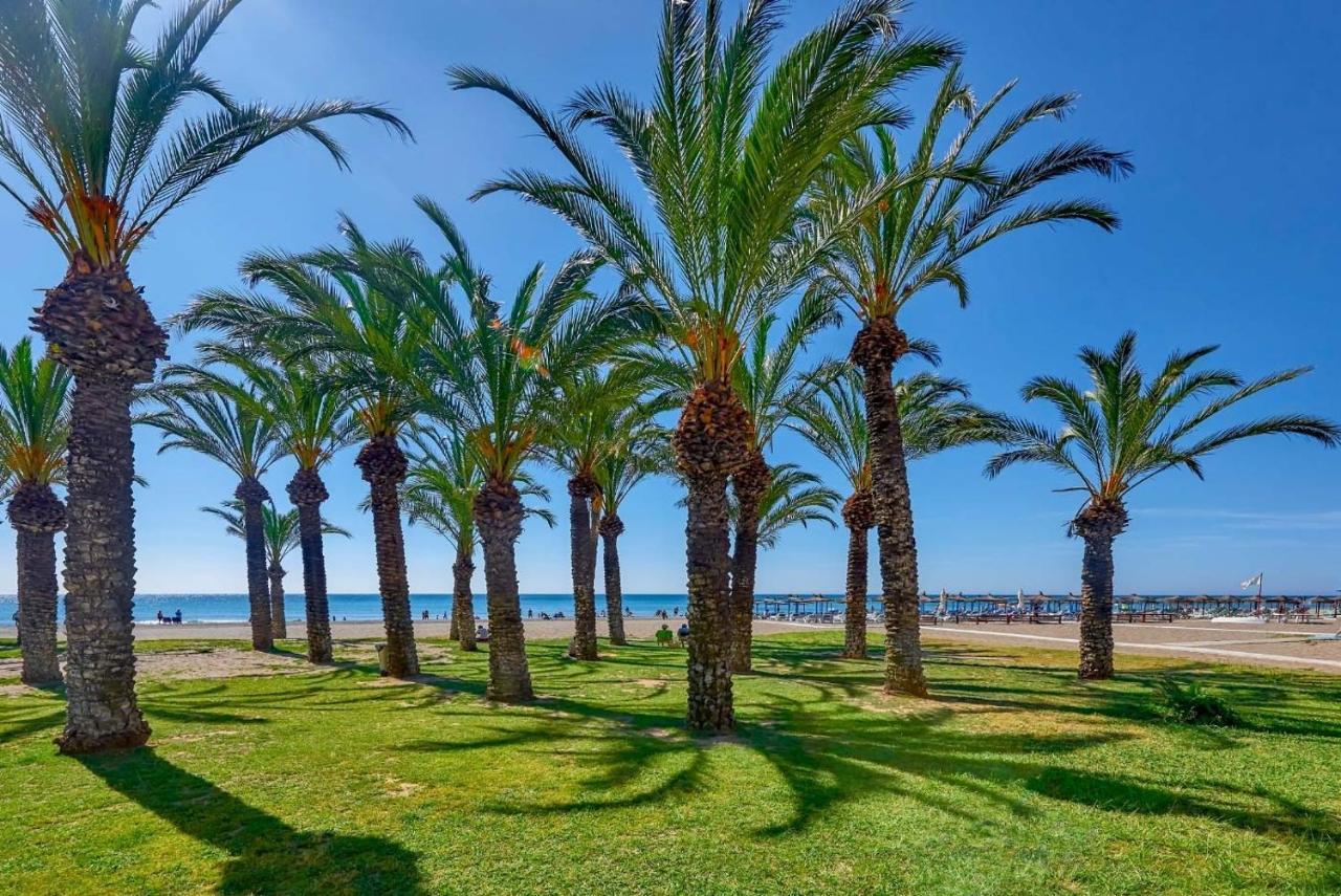Bianca Chic Studio - Carihuela Beach At 300M Torremolinos Exteriör bild