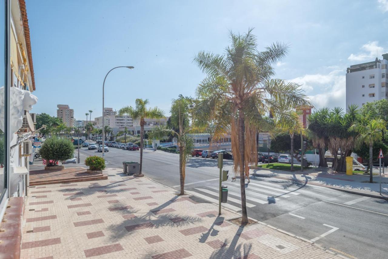 Bianca Chic Studio - Carihuela Beach At 300M Torremolinos Exteriör bild